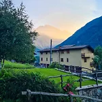 La Ca Granda, Quiet House With Mountain Views Tatil Evi