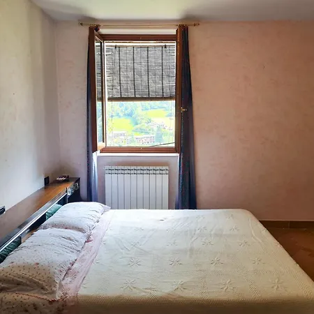 Ferienhaus La Ca Granda, Quiet House With Mountain Views Gandellino