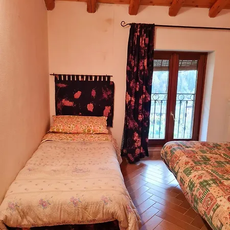 La Ca Granda, Quiet House With Mountain Views Ferienhaus *
